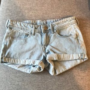 Low waist shorts🌺